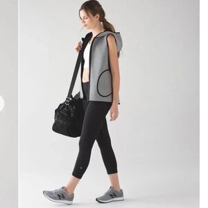 Lululemon Insculpt Hooded Reversible Vest Womens Sz 8 Heather Gray Full Zip NWT